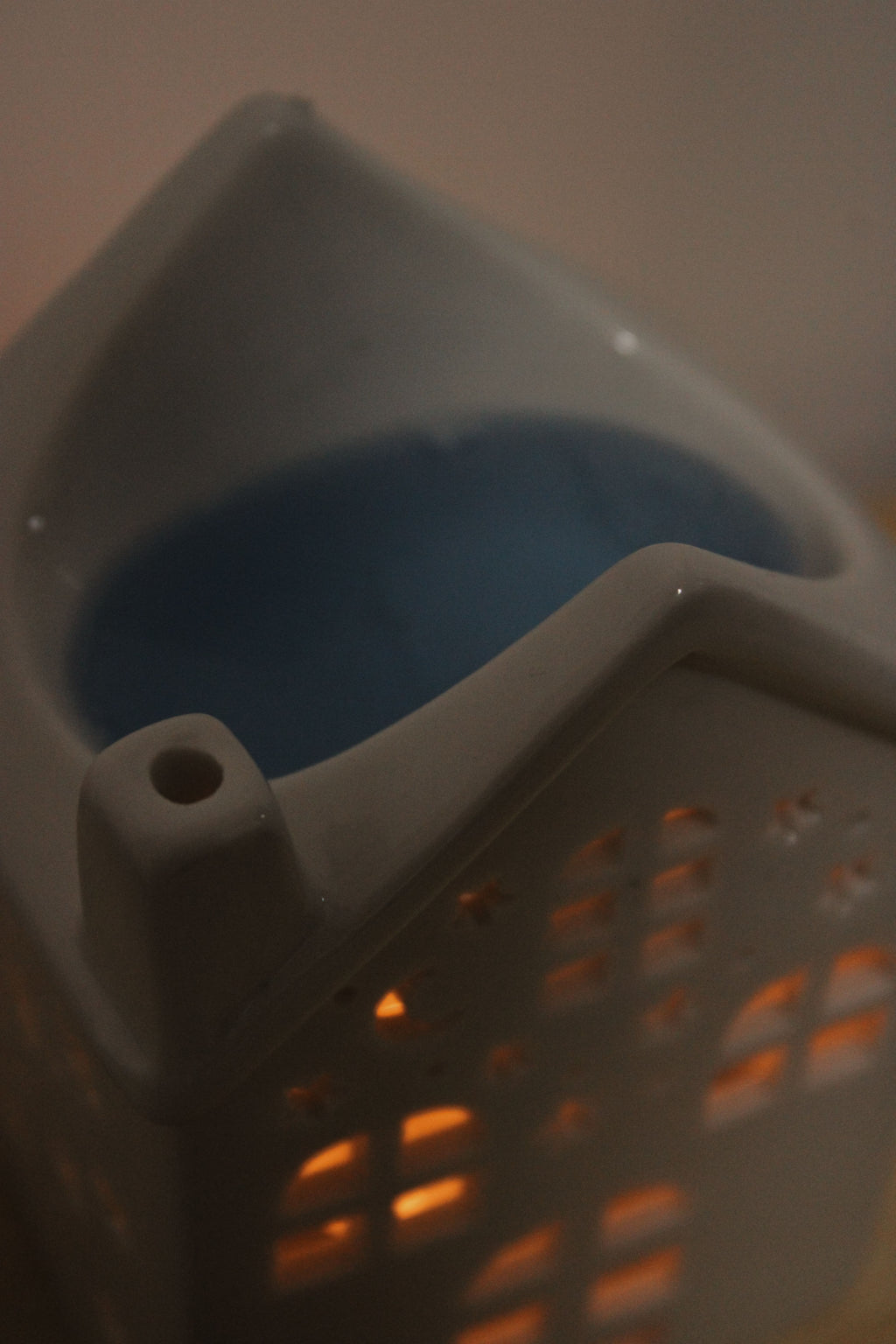 Keramička topilica za gel wax melts – dekorativna kućica